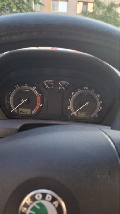 Vand masina skoda fabia 1