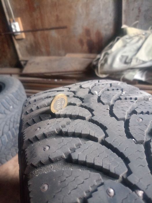 Продам шины зимние