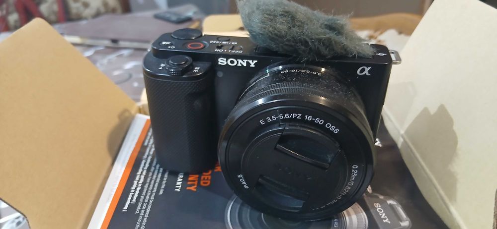Sony ZV e 10 Mirrorless