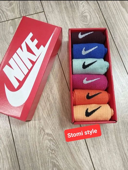 Чорапи на топ цена!