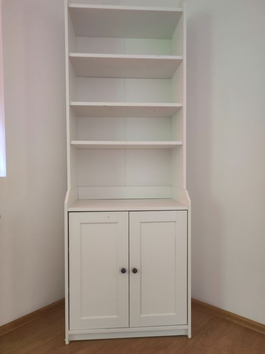 Corp biblioteca Ikea Hauga
