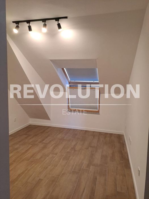 Дава се под наем Четиристаен апартамент в Пловдив, Мараша - 120 кв.м за 550 € - Снимка #9