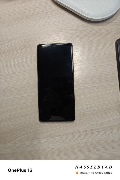 Продаю Redmi note 13 Pro  8/256 гб