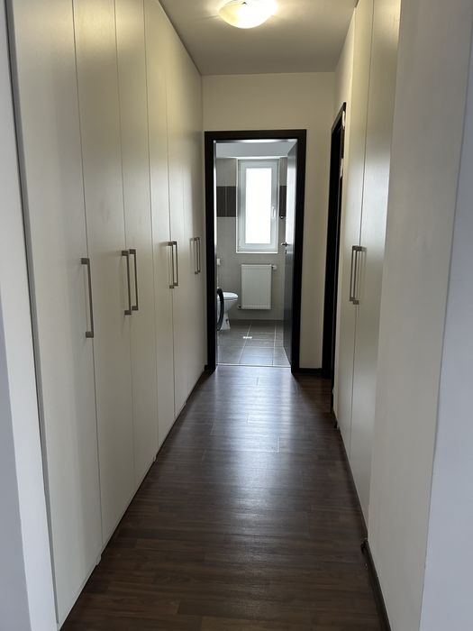 Inchiriez ap. 2 camere,  Cedonia