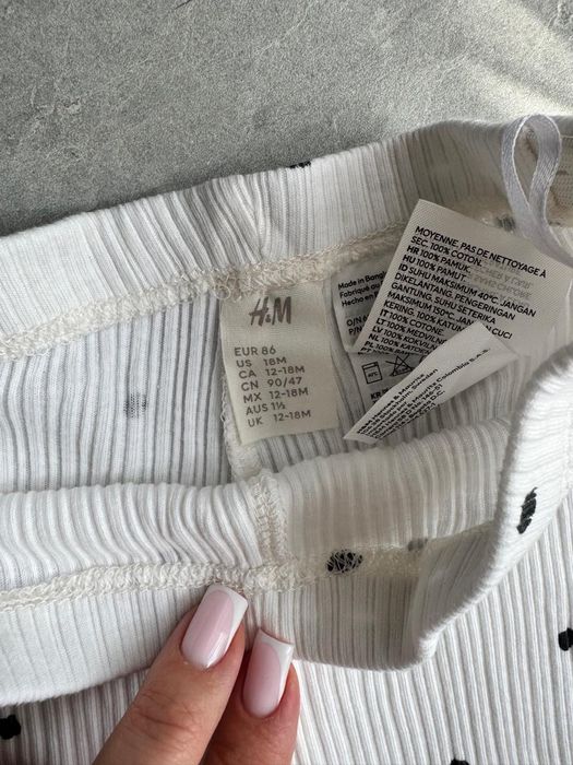 Костюм на девочку H&M