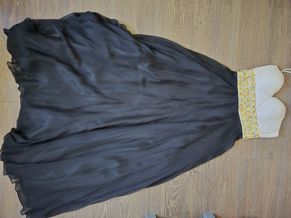 Дизайнерска бална рокля