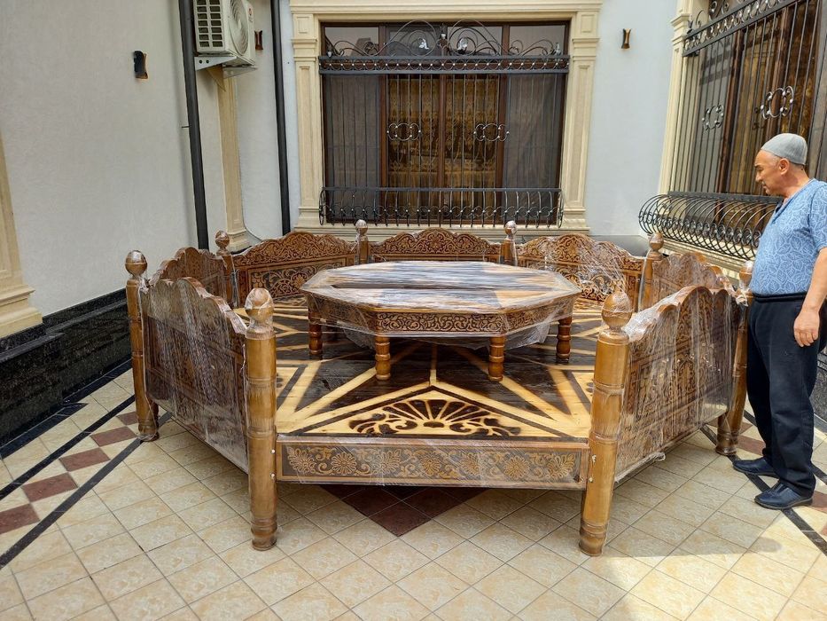 Tapchan soʻri Kravat tayyorlab beramiz nalichida xam boʻladi