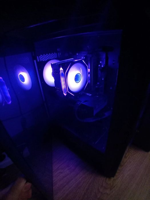 Vând setap de gaming cu calculator rtx 3060ti