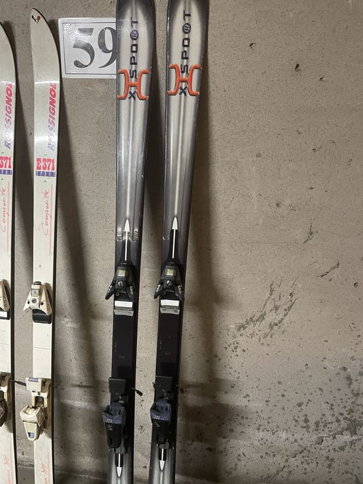 Продавам ски и сноуборд