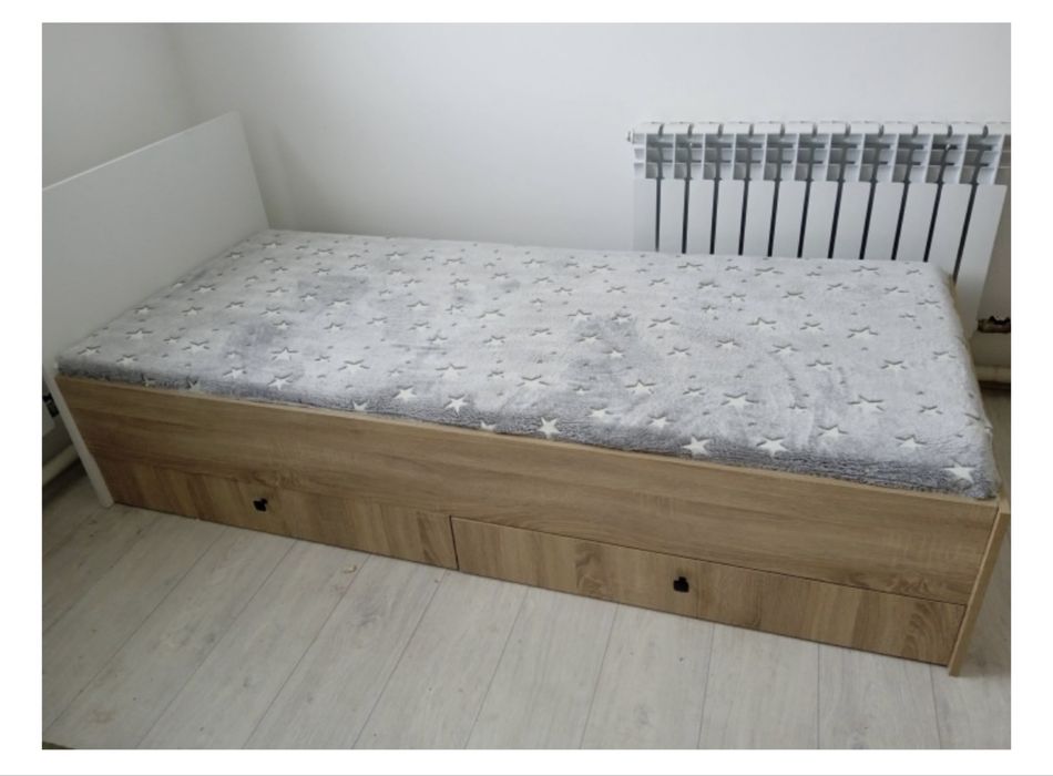 Продам кровать 90*200