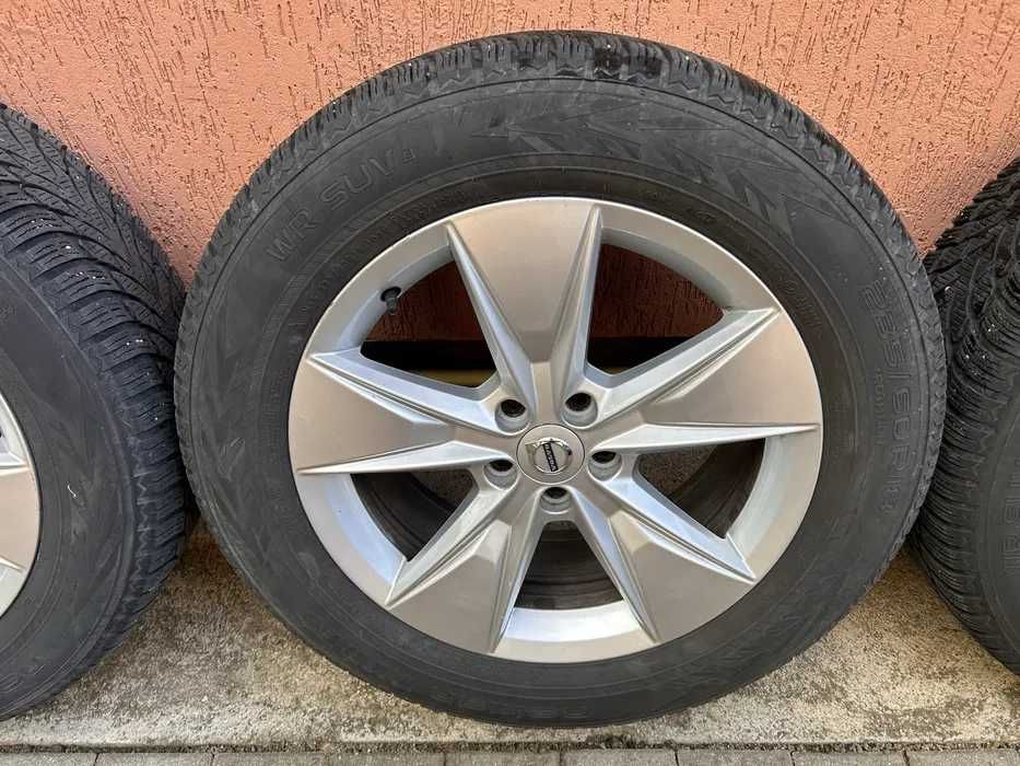Anvelope+Jante Volvo XC60/18 inch Nokian WR SUV4 iarna 235.60.R18