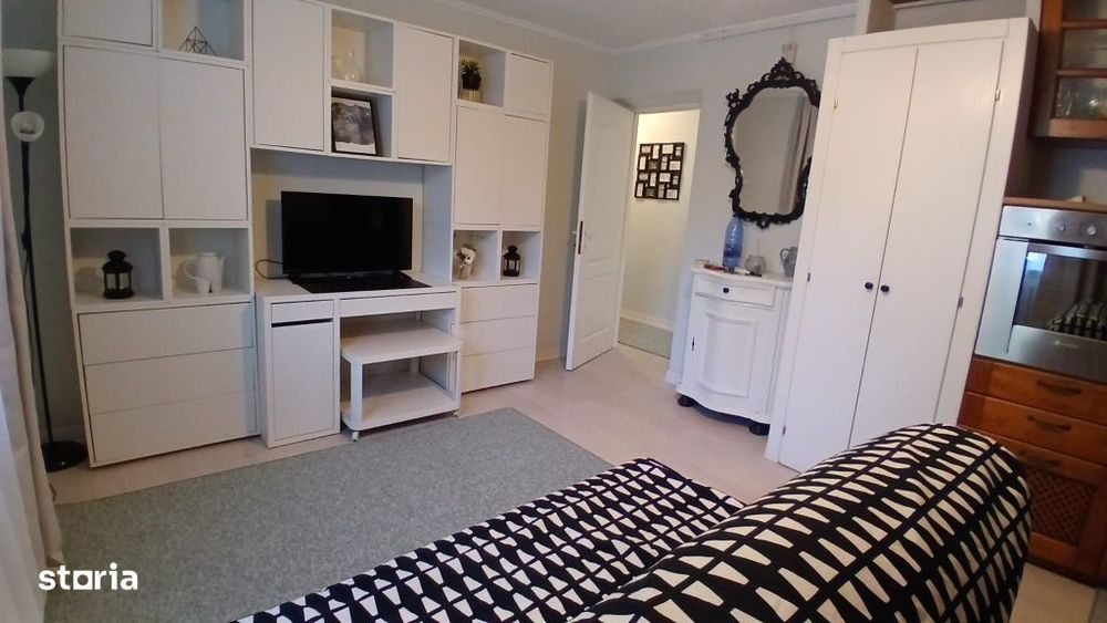 Apartament 2 camere, etaj 1 - zona Cetate — fotografia 1