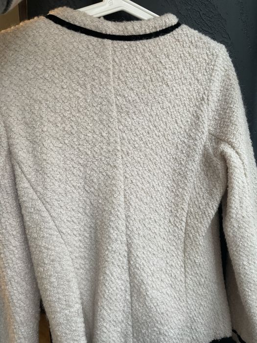 Дамско вълнено бутиково сако