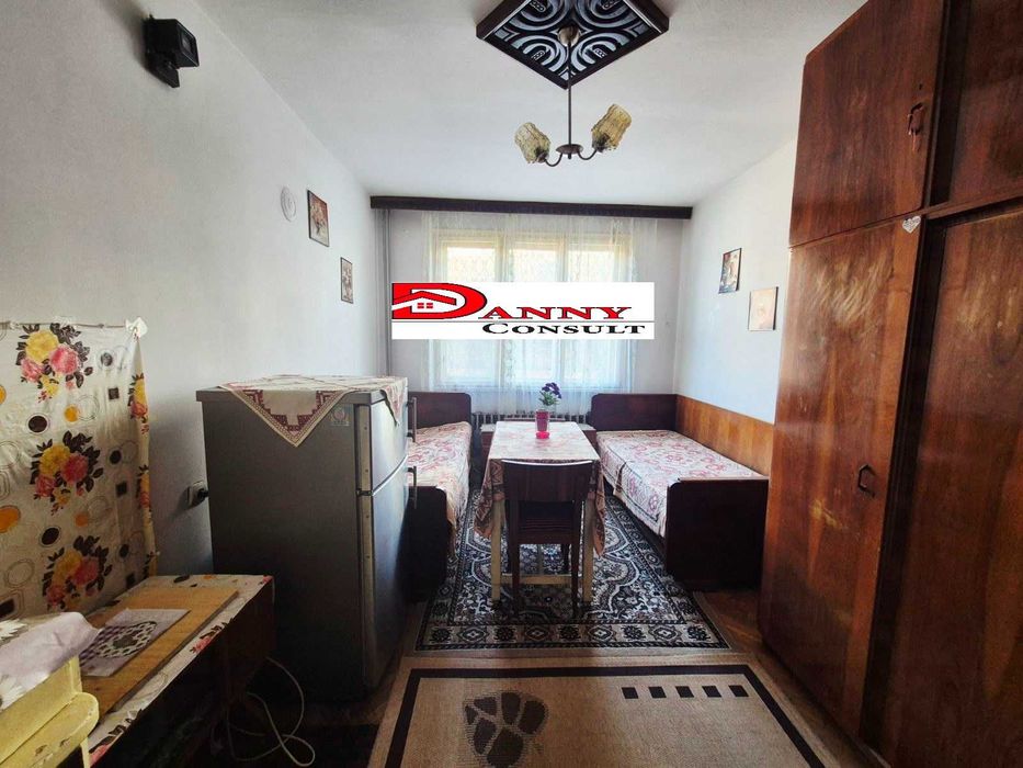 Тристаен апартамент в гр. В. Търново до Пожарната