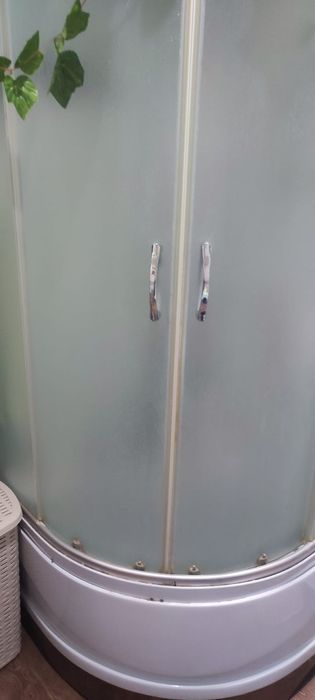 Продам душевую кабину