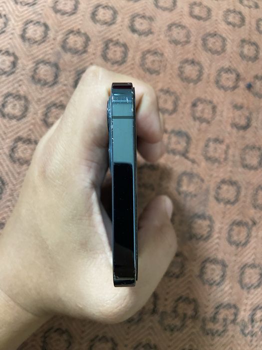 iPhone 12про 256
