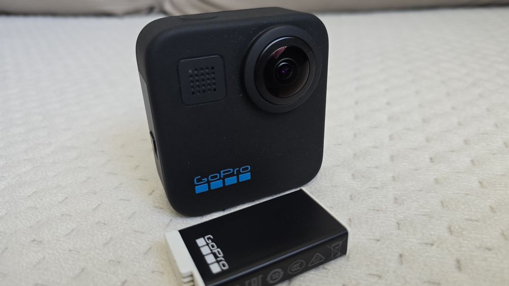 GoPro Hero 10 + GoPro MAX 360° - 2025, impecabile, ca și  noi