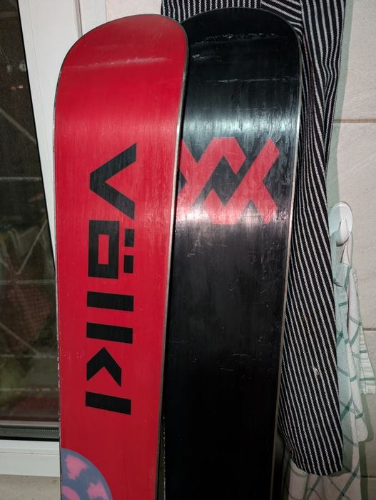 Schiuri Volkl Revolt 95 165cm Freeride Freestyle