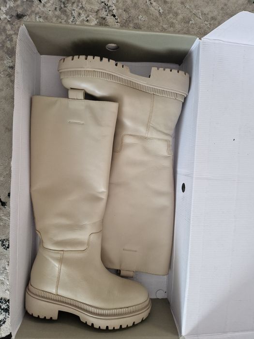 Cizme de piele pana la genunchi H&M