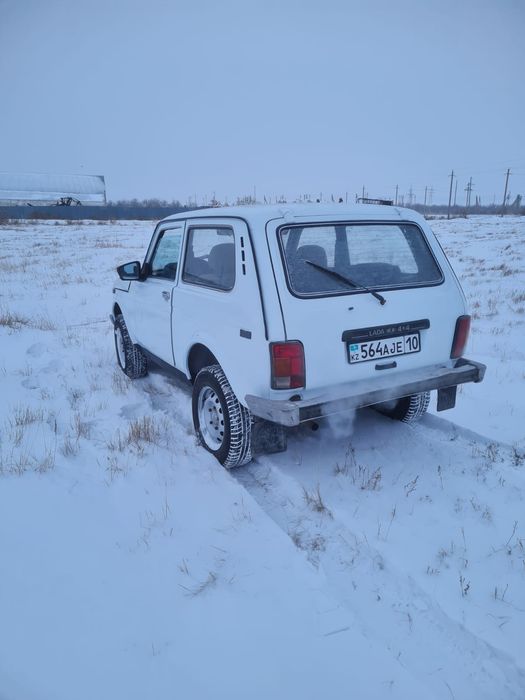 Продам ниву (ваз 2121)