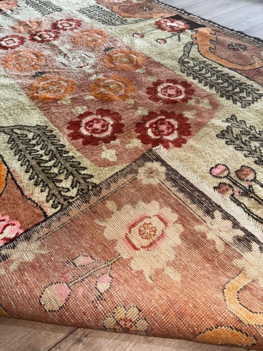 Антикварный древний китайский ковер, около 150 лет