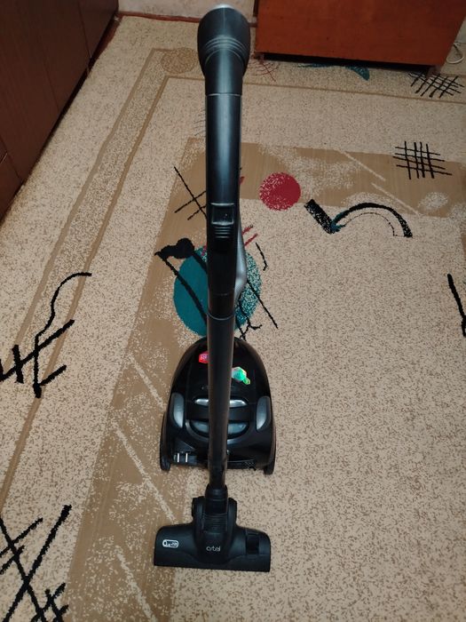 Продаётся пылесос