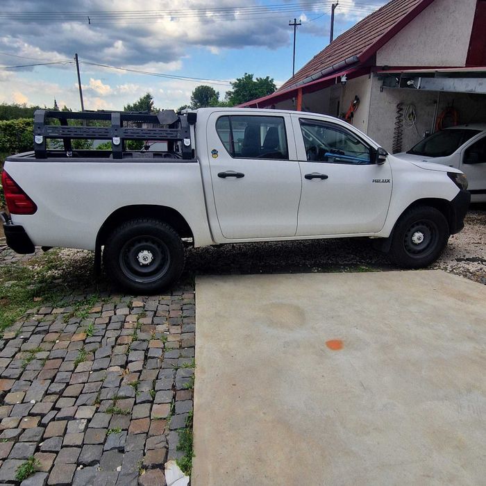 Vand Toyota Hilux gen VIII,2018