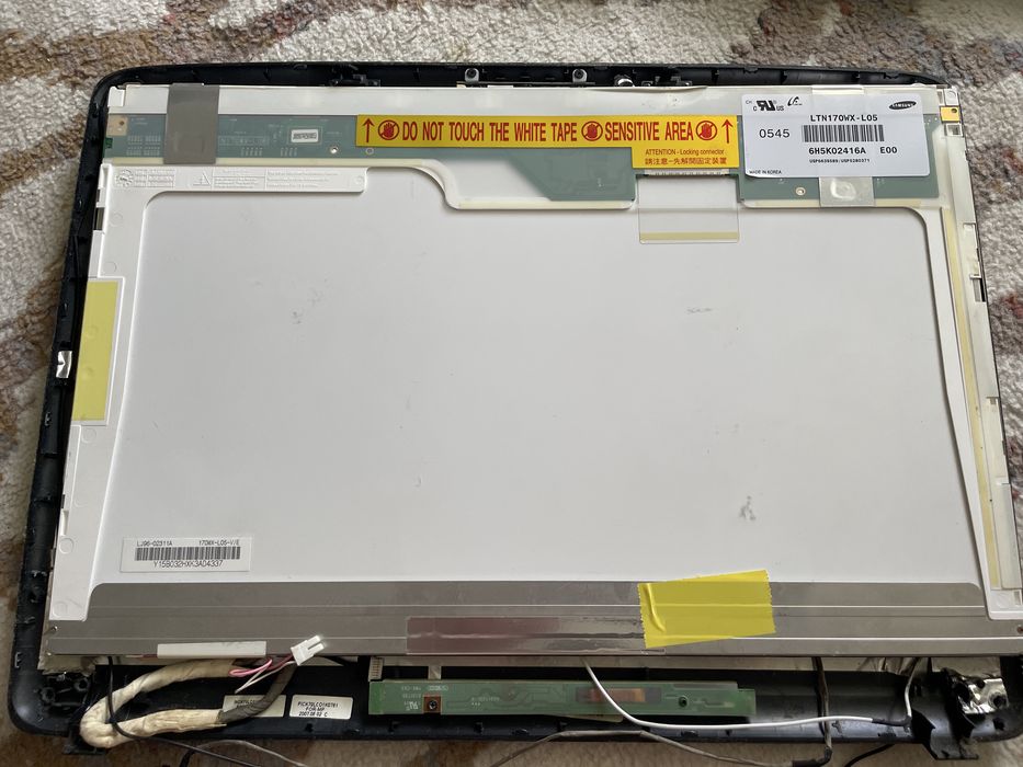 Ecrane laptop diferite modele