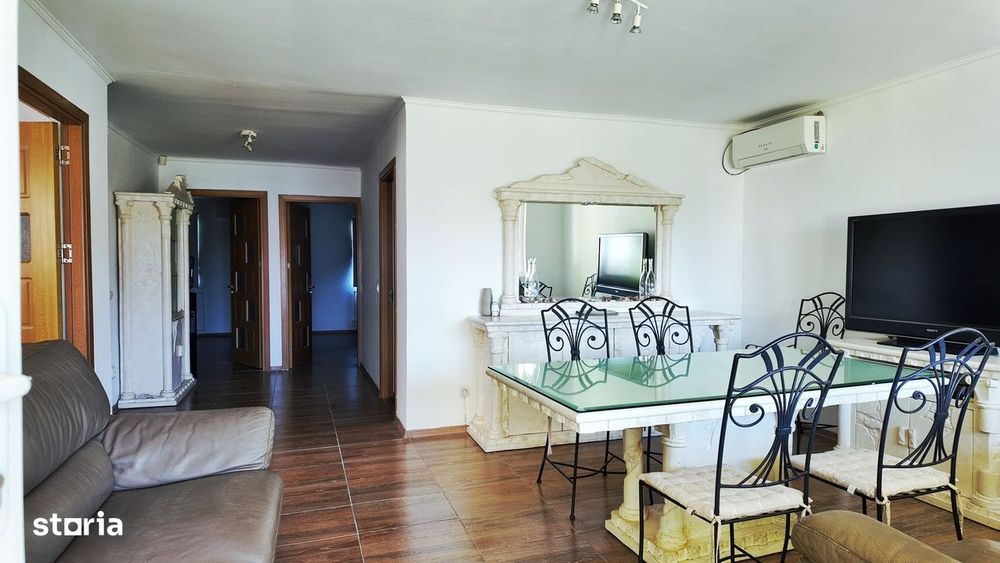 Vindem casa in Lumina