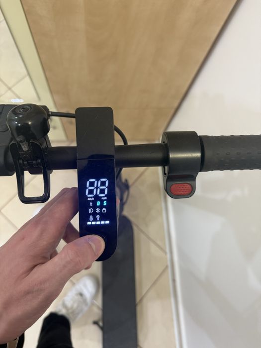 Trotineta electrica Xiaomi Mi Pro 2