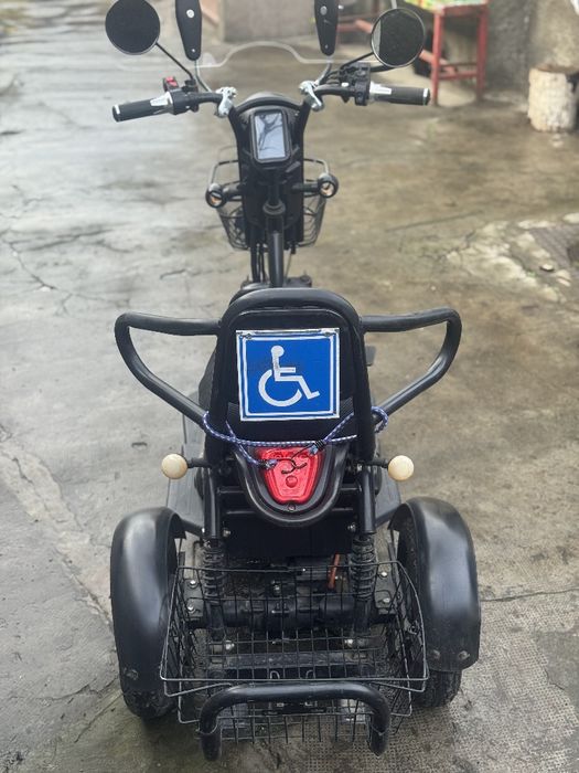 Vand tricicleta electrica adulti