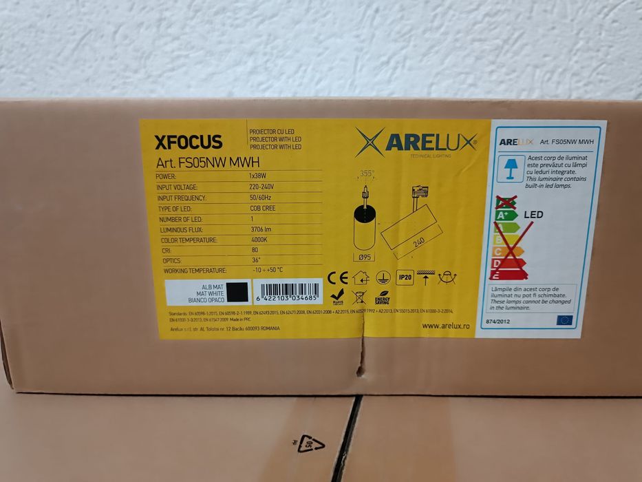 Proiectoare Arelux XFocus albe