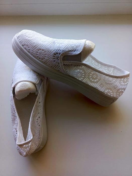 Продам женскую обувь