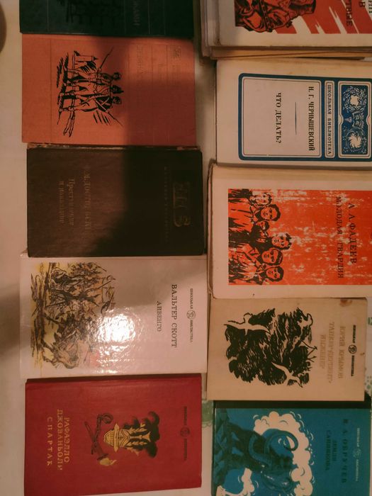 Срочно Продам книги по 500 тг