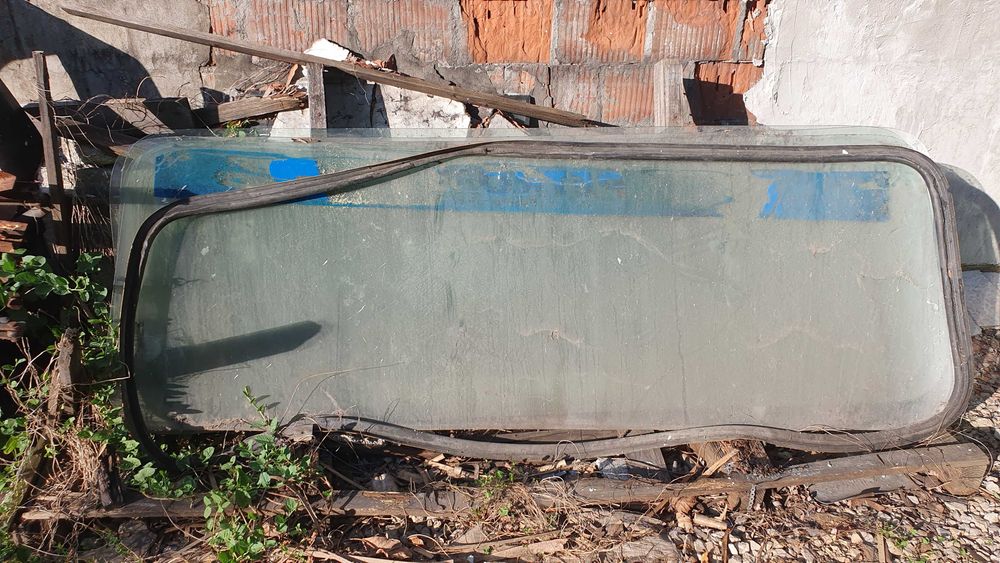 Parbriz Roman Raba second hand