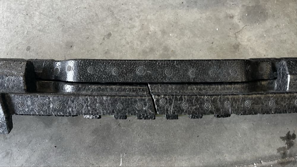 BMW X7 G07 преден абсорбер