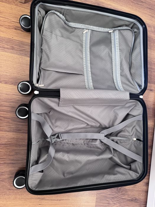 Чемодан из полипропилена