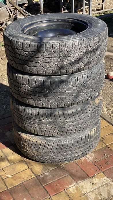 Roti iarna complete Dacia Duster , R16 , ET 10