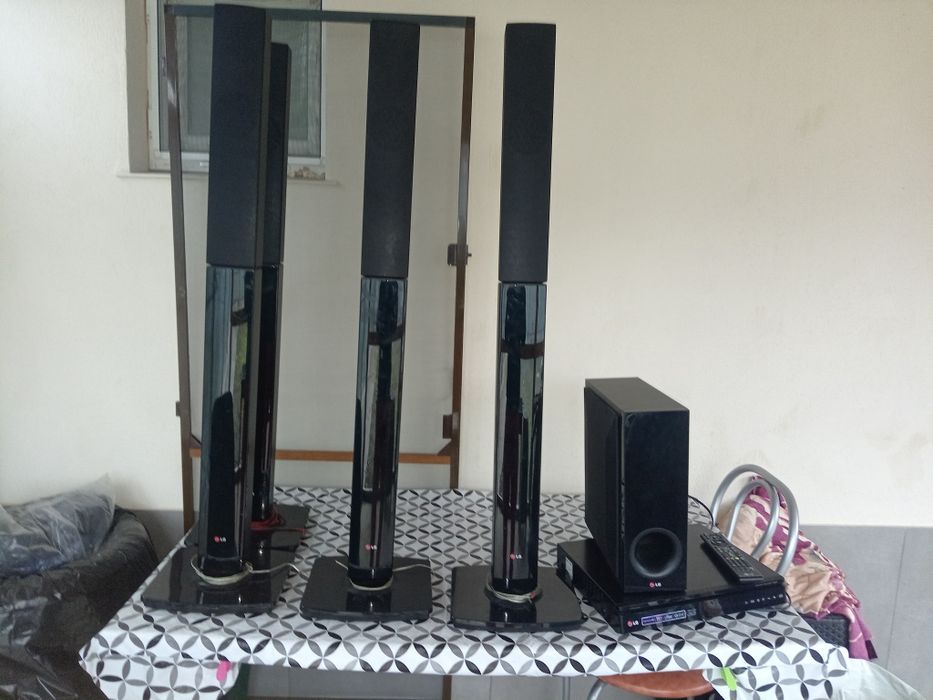 Sistem home cinema LG