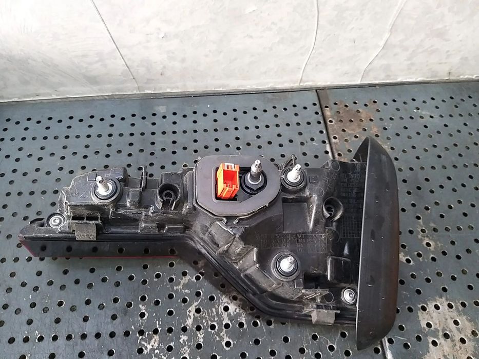 Stop tripla lampa stanga haion led audi a4 b9 8w 8w9945093aa