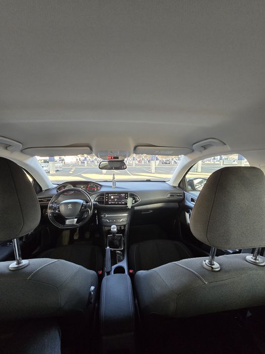 Peugeot 308 II, Active