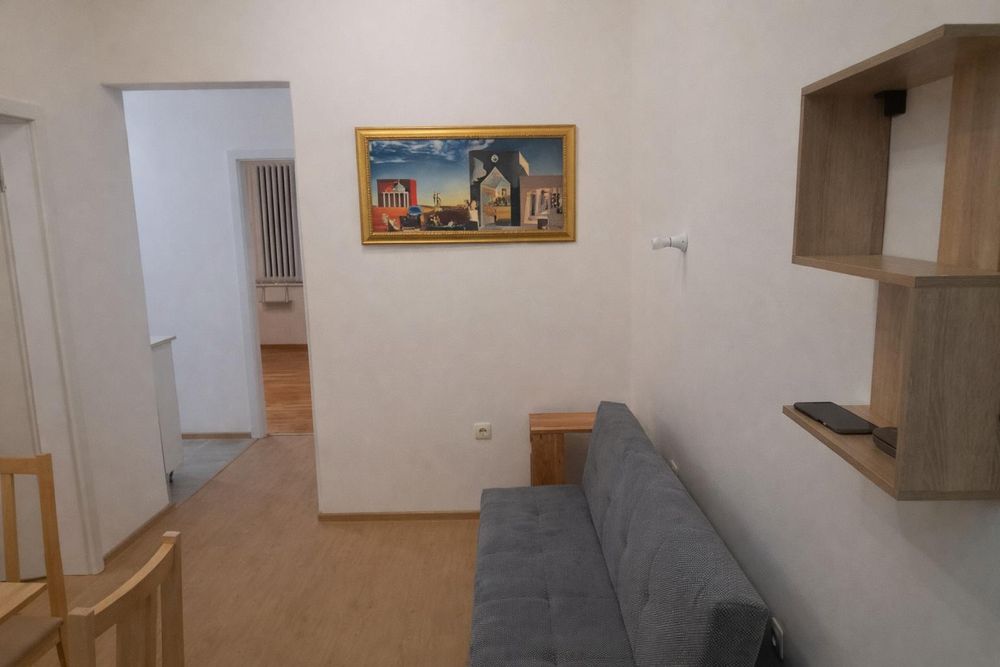 Тристаен, под наем, ж.к Медицинска академия