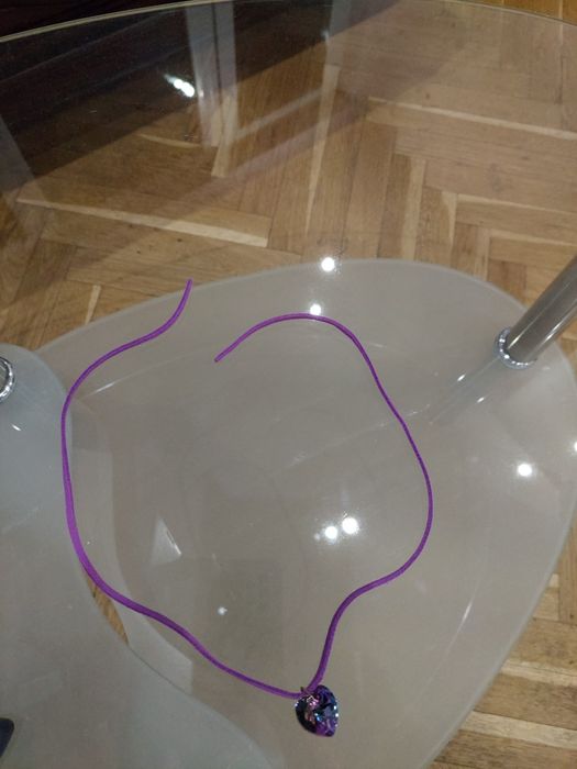 Гривни и колиета Milka