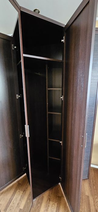 Шкаф угловой, из 4 модулей