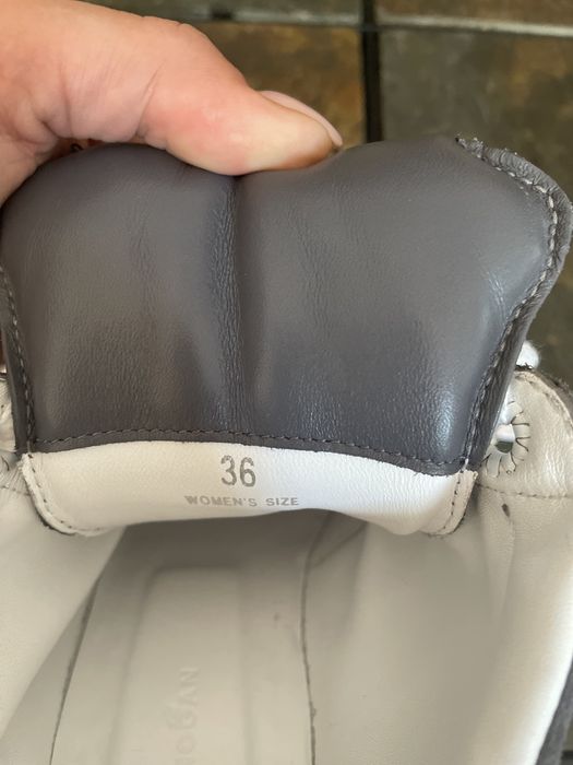 Vand platforme Hogan