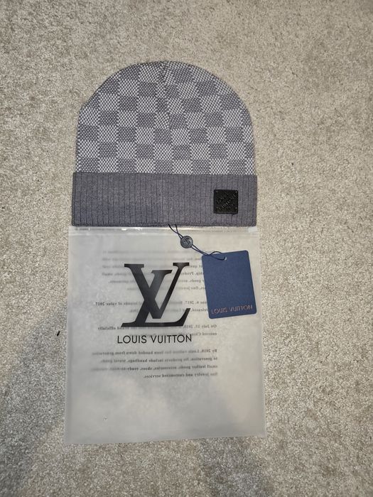 Căciulă Louis Vuitton – mărime universală – Gri