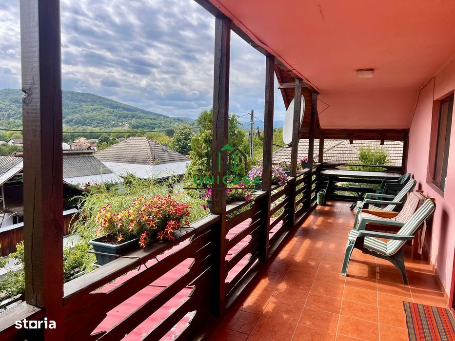 Casa Bunesti/La Cheie
