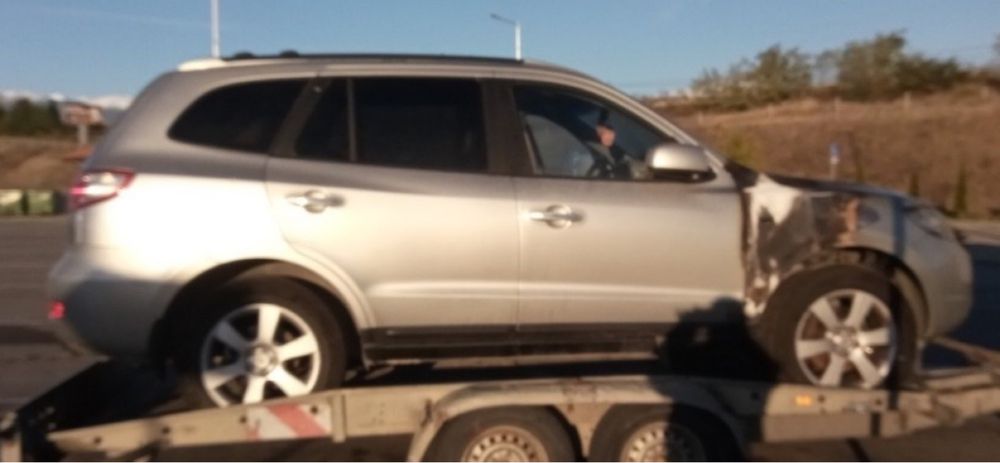 Продава се само на части Hyundai Santa Fe 2.2 crdi