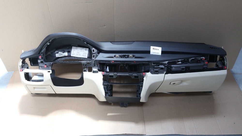Арматурно табло БМВ Х5 Ф15 BMW X5 F15