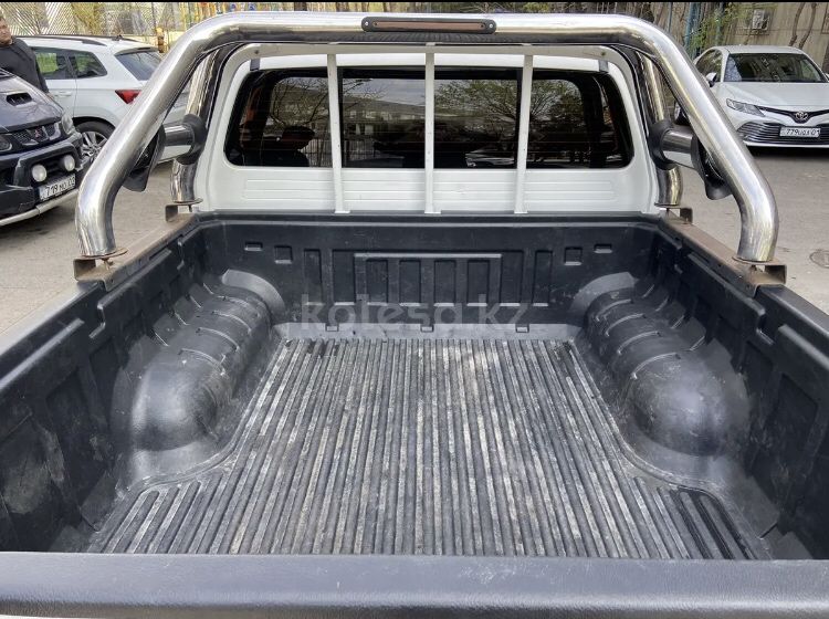 Тайота Хайлюкс